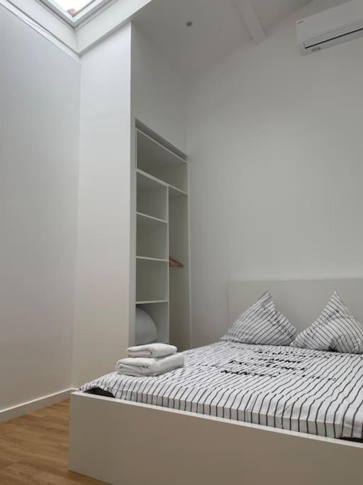 Appartement Atypique Et Fraichement Renove Saint-Vallier  Esterno foto