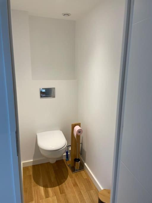 Appartement Atypique Et Fraichement Renove Saint-Vallier  Esterno foto